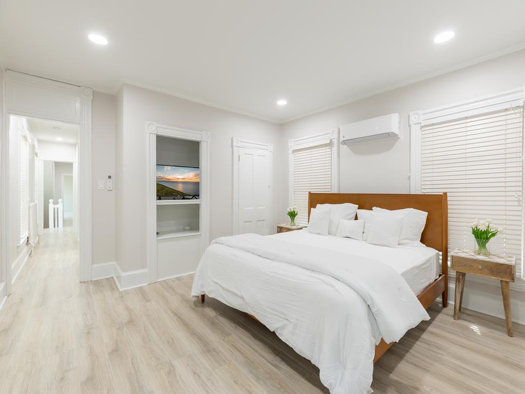 Newly Renovated - 9 Bedroom Rental - Sleeps 25 | Photo 14