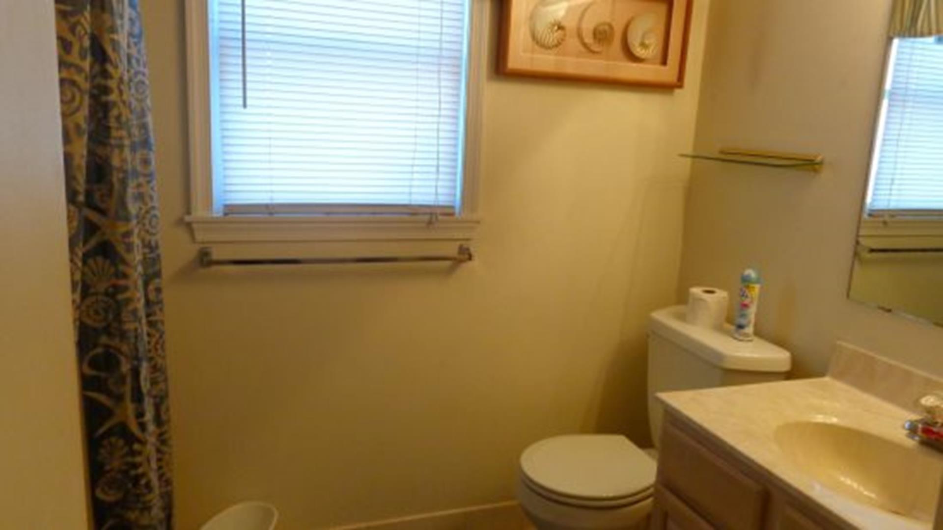 1210 Central Avenue, Ocean City (Center)