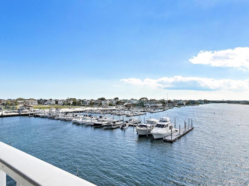 310 S. West Avenue, Beach Haven (Bay Front)