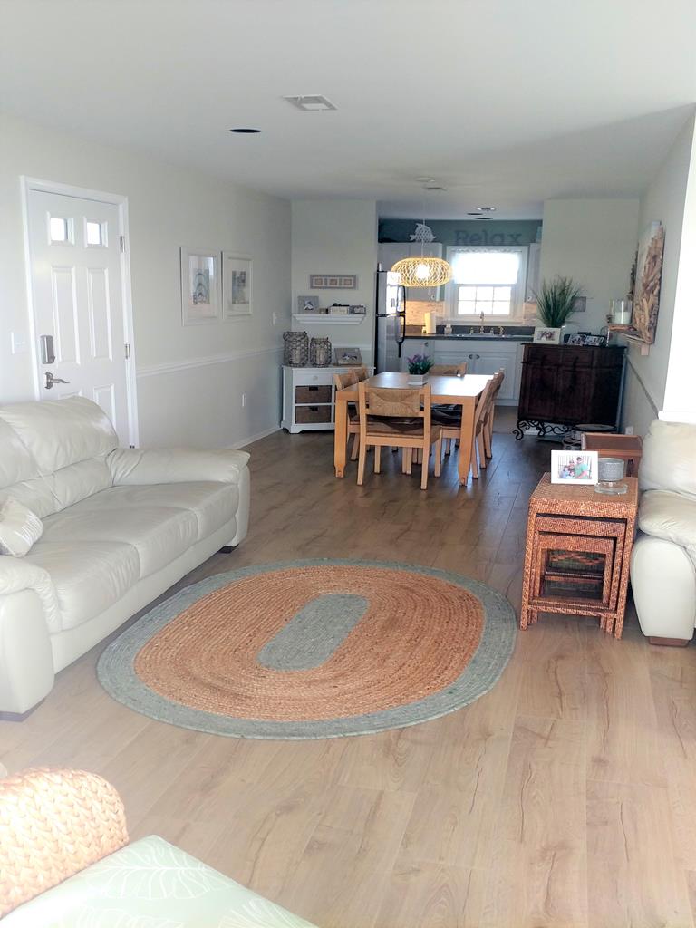 310 S. West Avenue, Beach Haven (Bay Front)