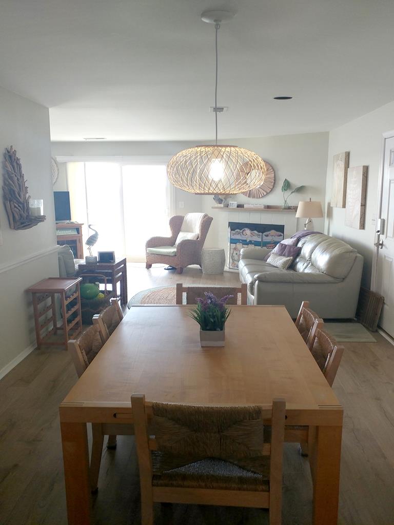 310 S. West Avenue, Beach Haven (Bay Front)