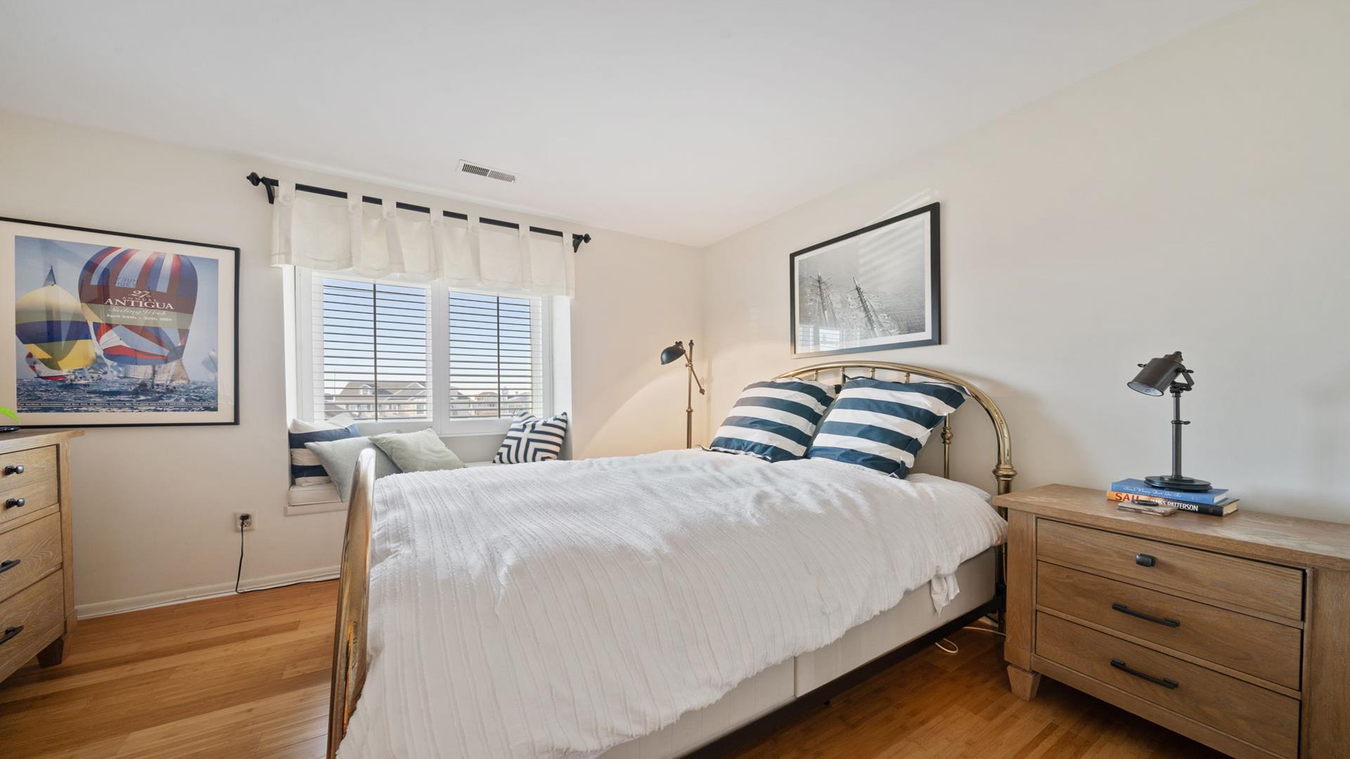 10726 Third Avenue, Stone Harbor (Mid-Island)