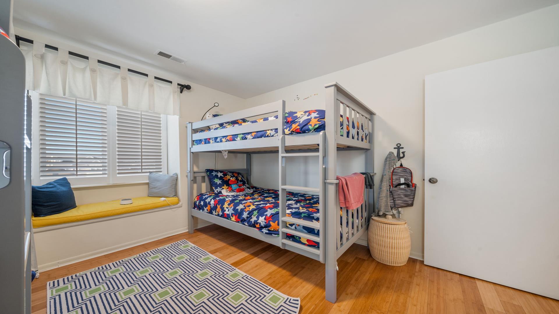 10726 Third Avenue, Stone Harbor (Mid-Island)
