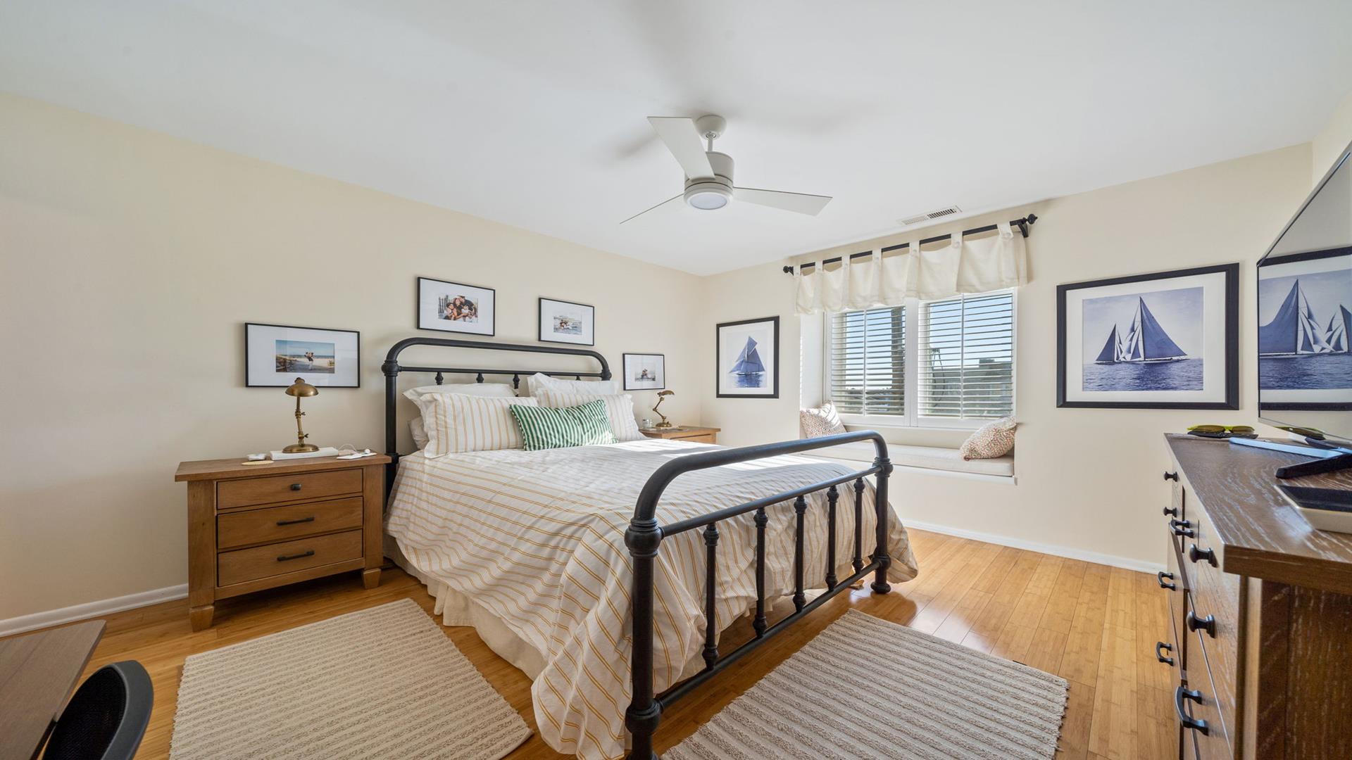 10726 Third Avenue, Stone Harbor (Mid-Island)
