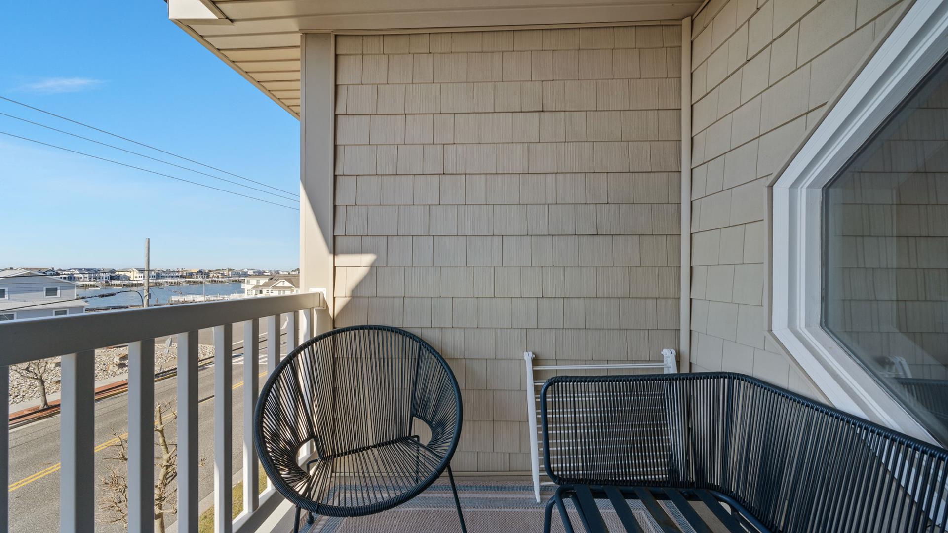 10726 Third Avenue, Stone Harbor (Mid-Island)