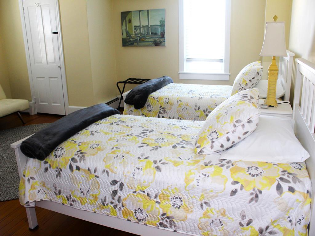 15 51st Street, Sea Isle City (Beach Block)