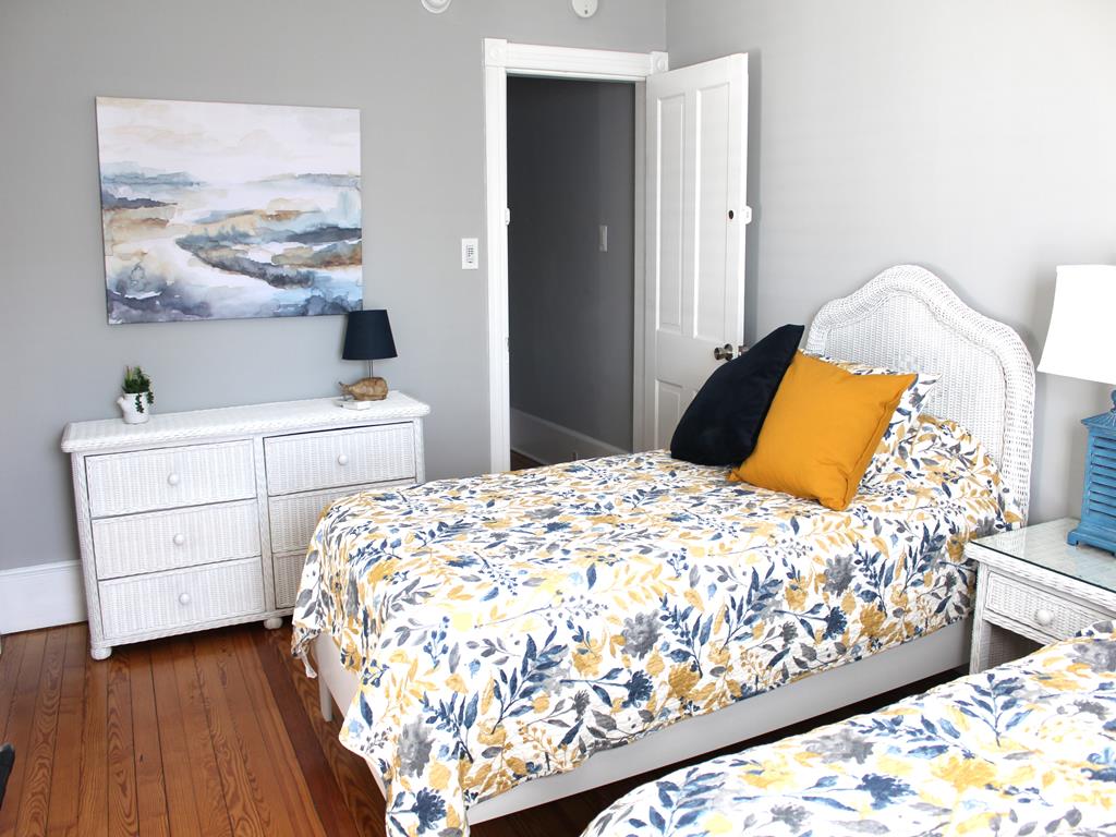 15 51st Street, Sea Isle City (Beach Block)