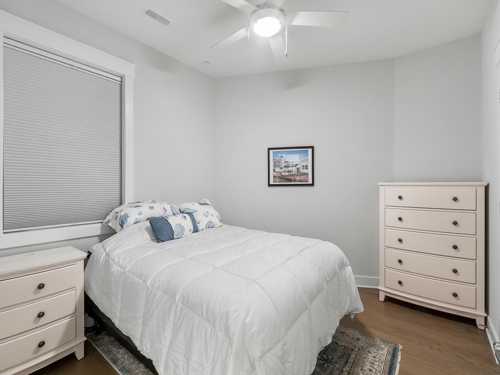 33 42nd Street, Sea Isle City (Beach Block)