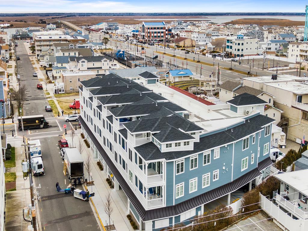 33 42nd Street, Sea Isle City (Beach Block)