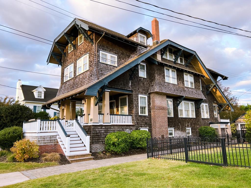 Beautiful Home Steps From The Beach! | Photo 3