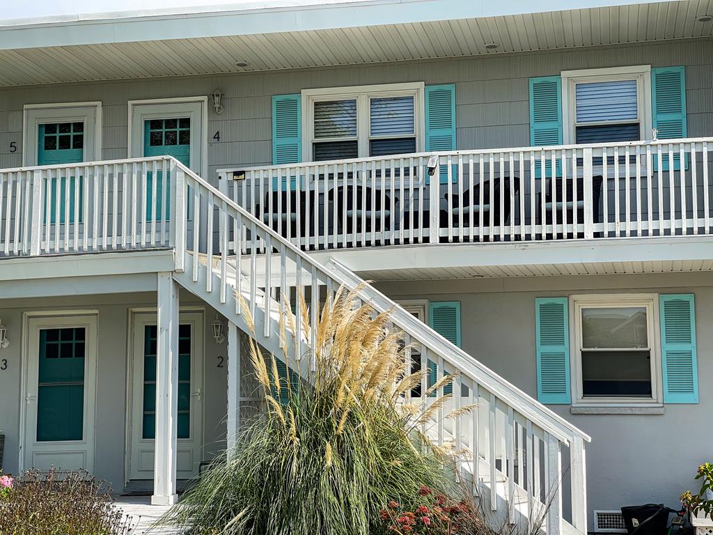 301 Queen Street, Unit 4- Benton Condominium | Photo 28