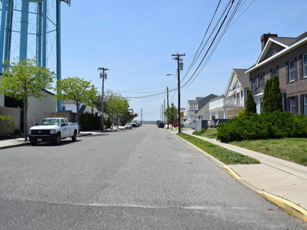 7922 Central Avenue, Sea Isle City (Center)
