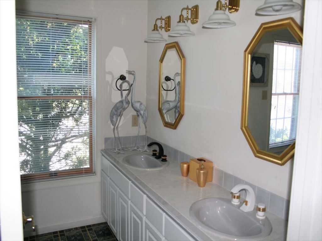 7922 Central Avenue - Picture 