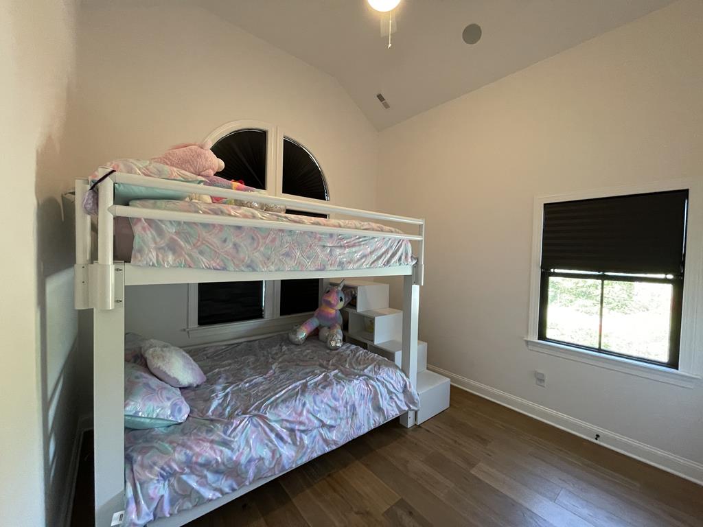 The Point With a Pool | Photo 21