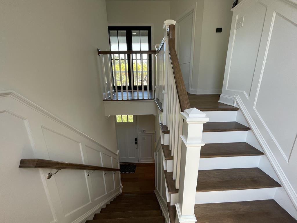 The Point With a Pool | Photo 23