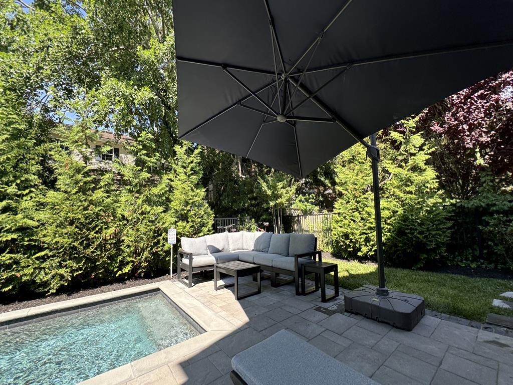 The Point With a Pool | Photo 25