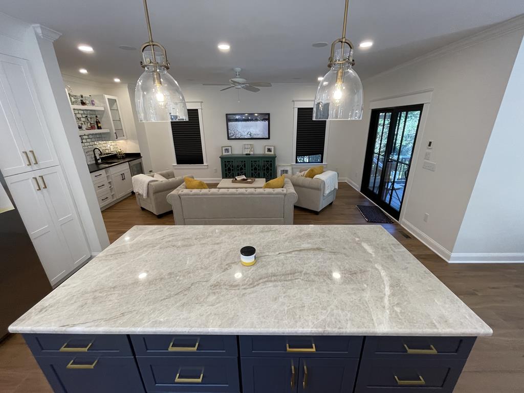 The Point With a Pool | Photo 11