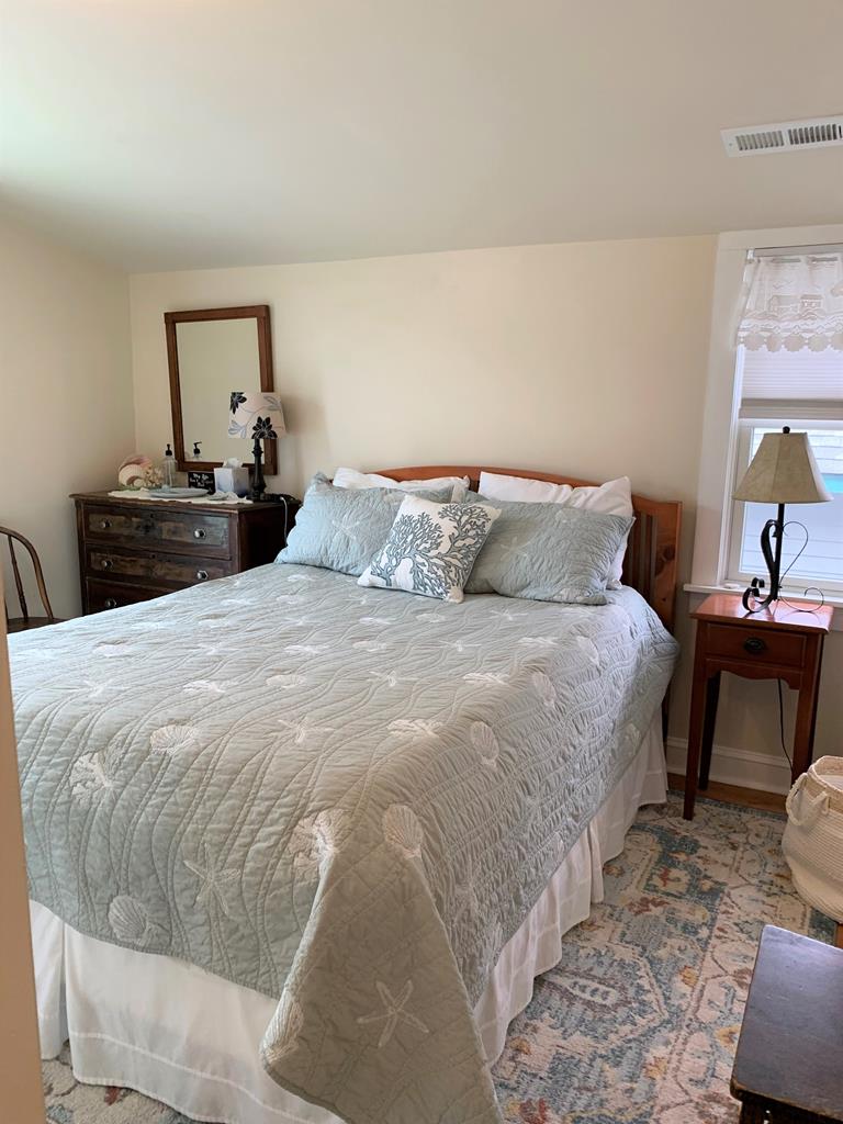 216 W. 17th Street, Ship Bottom (Bay Side)