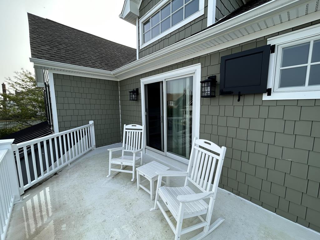 4 Bedrooms with Game Room! 2 Blocks to the Beach! | Photo 17