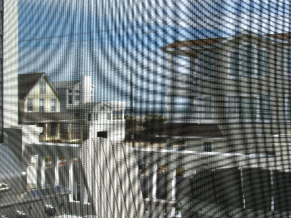 4700 Pleasure Avenue South - Picture 