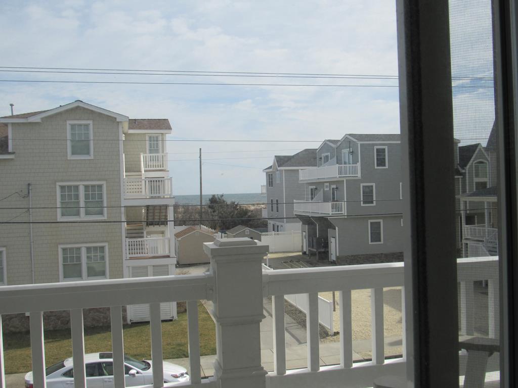 4700 Pleasure Avenue South - Picture 