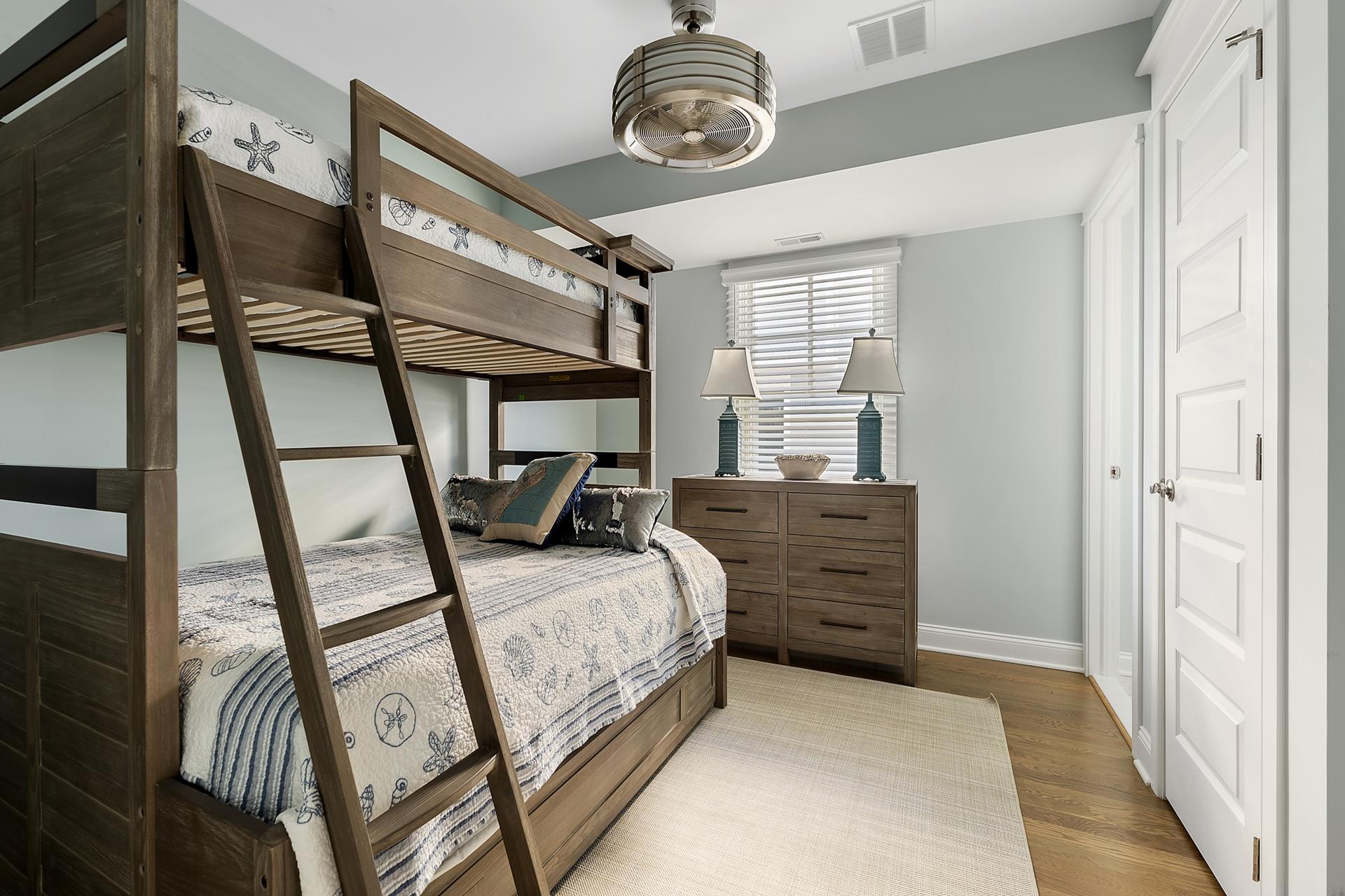 765 Sunrise Drive, Avalon (Bayfront)