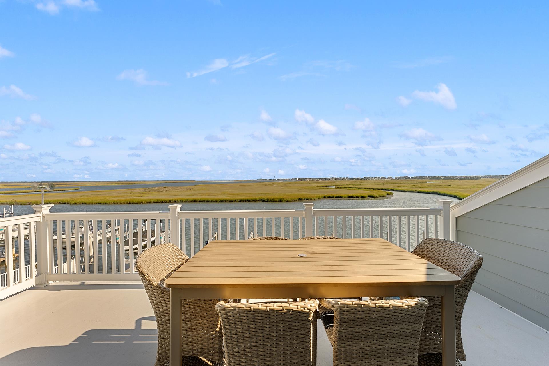 765 Sunrise Drive, Avalon (Bayfront)