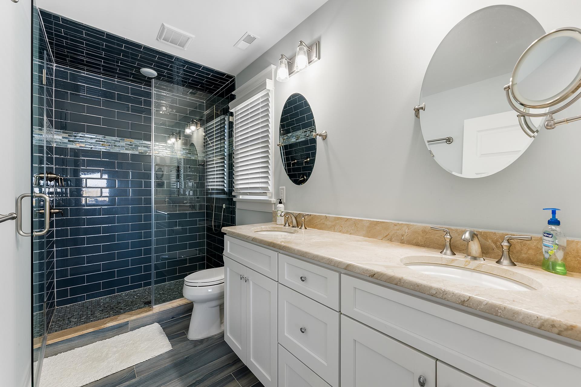 765 Sunrise Drive, Avalon (Bayfront)