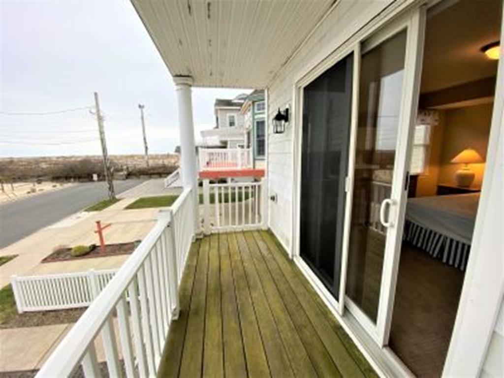 18 52nd North Unit - Picture 