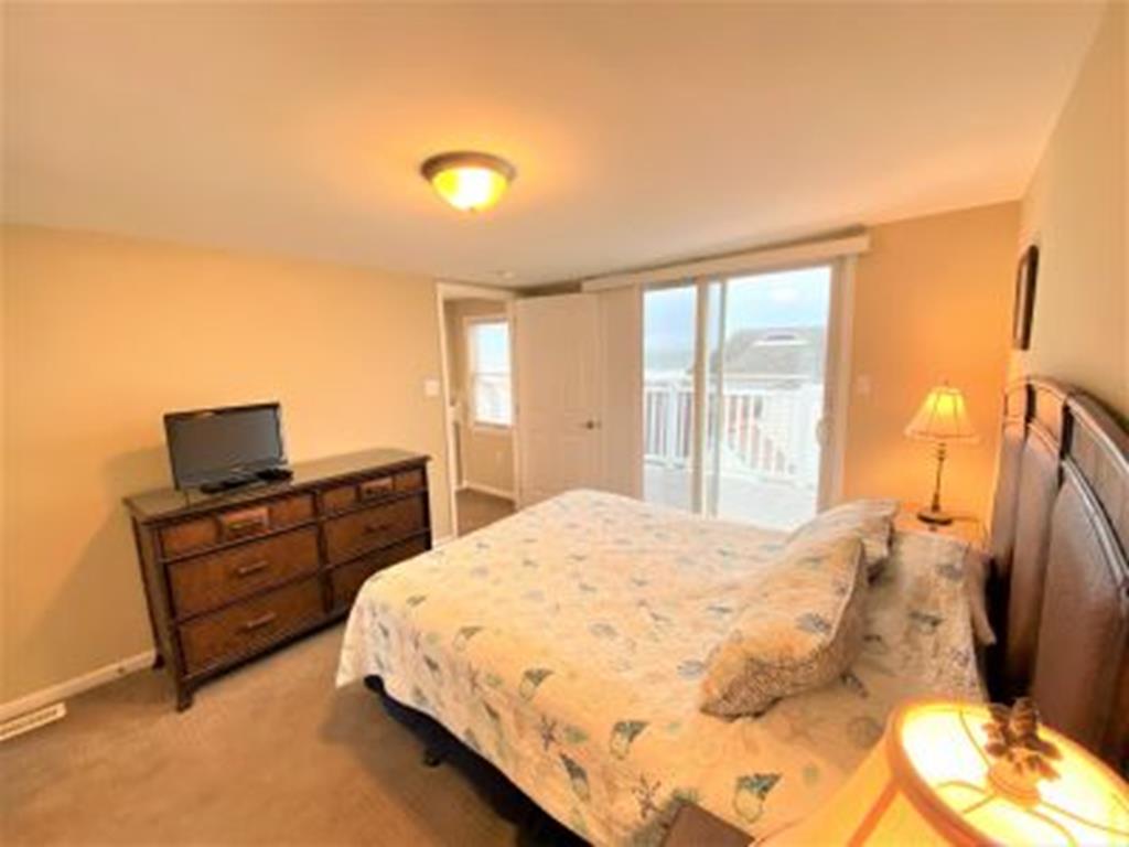 18 52nd North Unit - Picture 