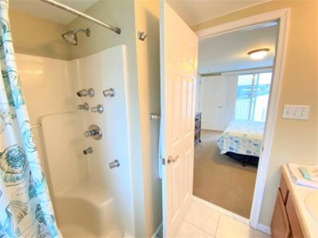18 52nd North Unit - Picture 