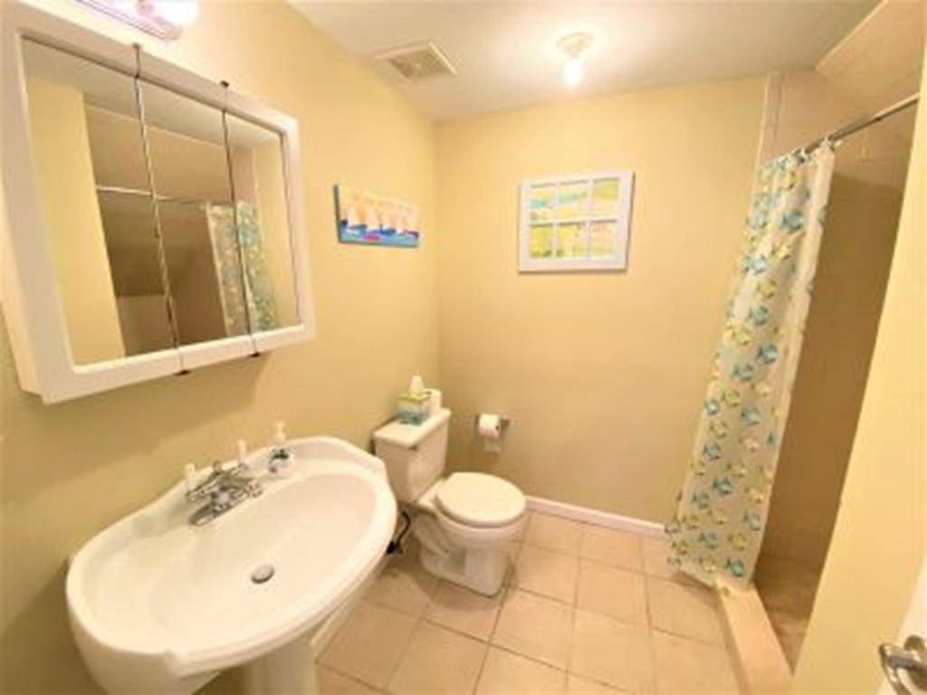 18 52nd North Unit - Picture 
