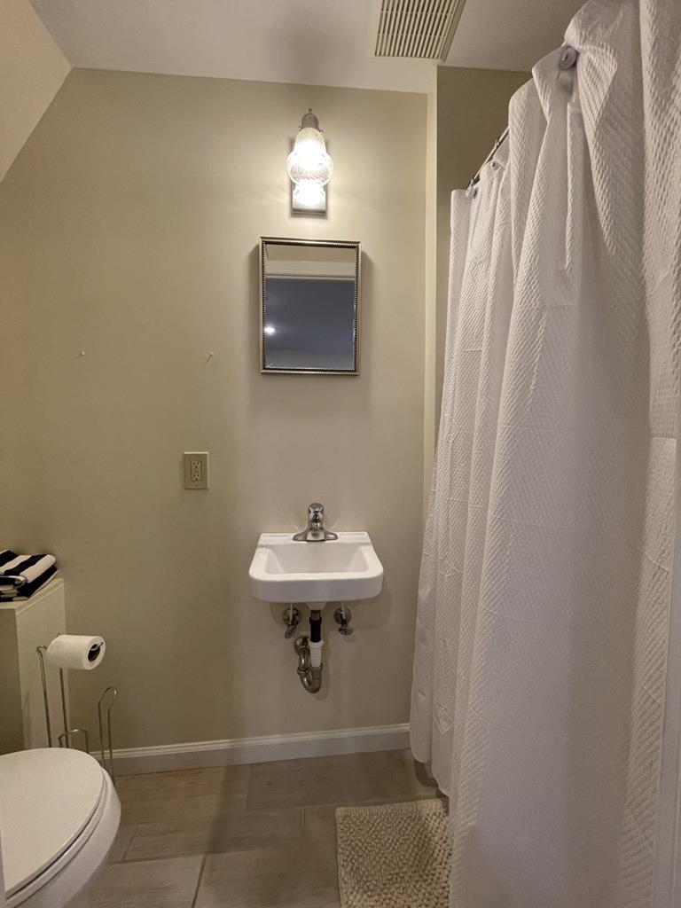 The Waterfront Townhouse in Marina District! | Photo 12