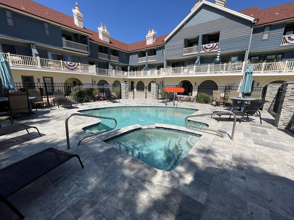 The Waterfront Townhouse in Marina District! | Photo 6