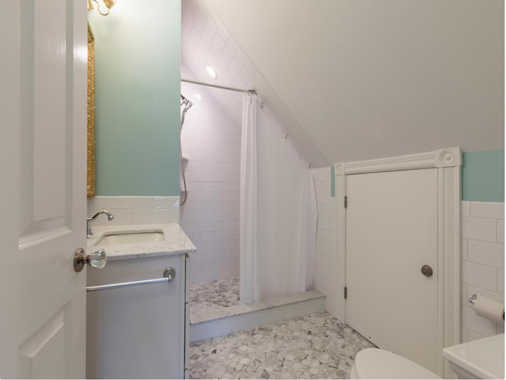 Judson Bennett House | Photo 29