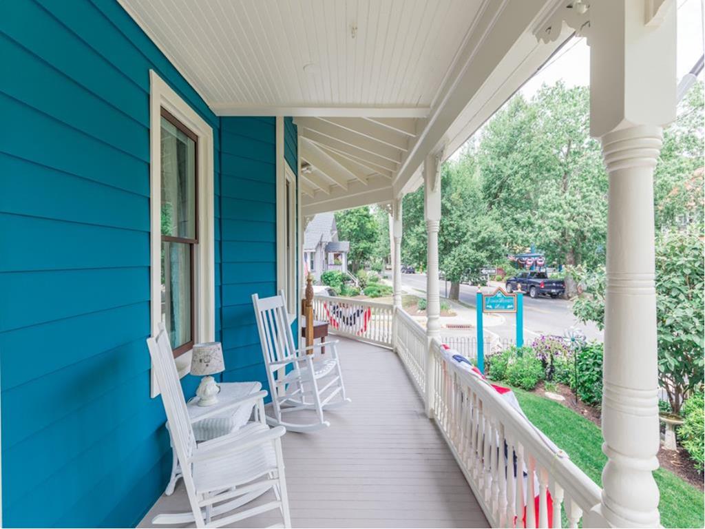 Judson Bennett House | Photo 5