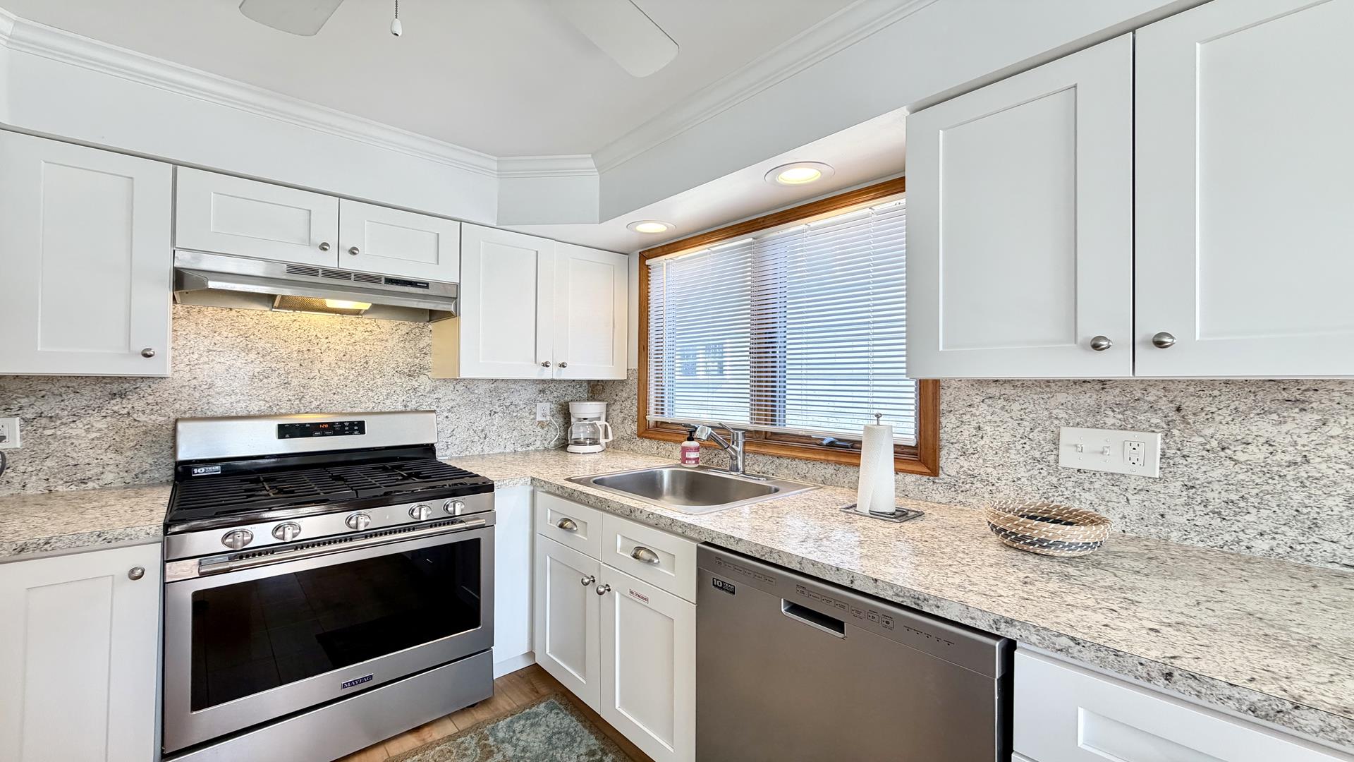 8507 Second Avenue, Stone Harbor (Mid-Island) - Picture 3