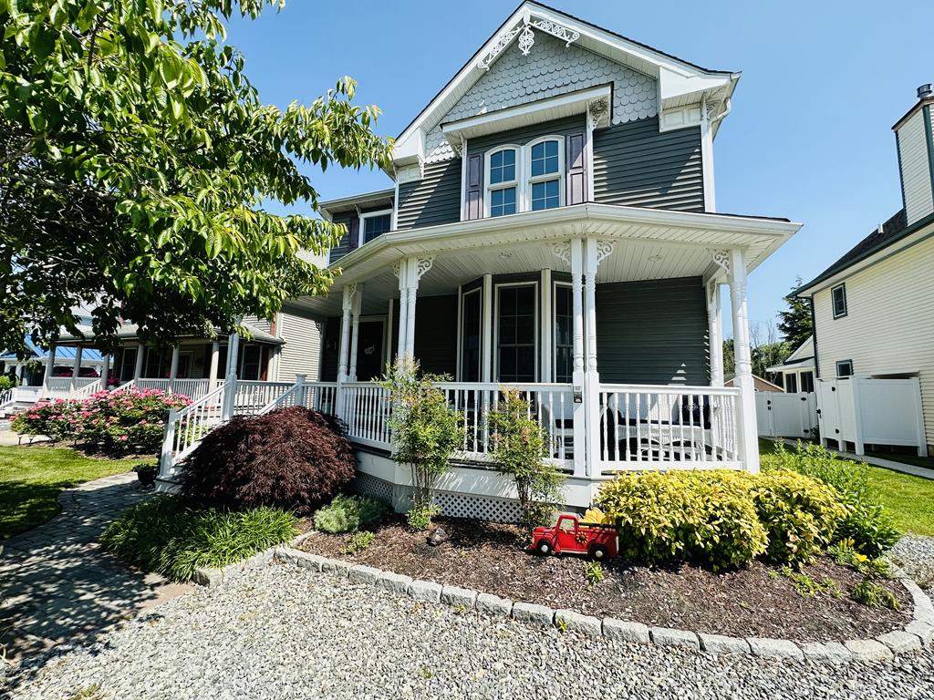 733 Sunset Blvd | Photo 3