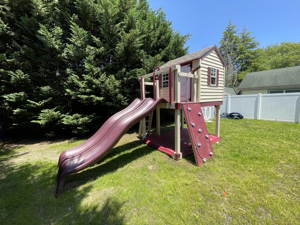 733 Sunset Blvd | Photo 14