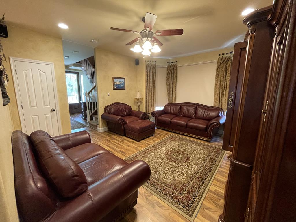 733 Sunset Blvd | Photo 19