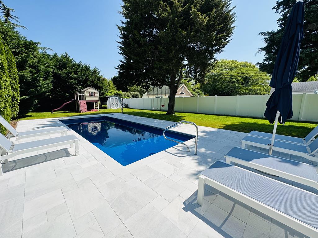 733 Sunset Blvd | Photo 8