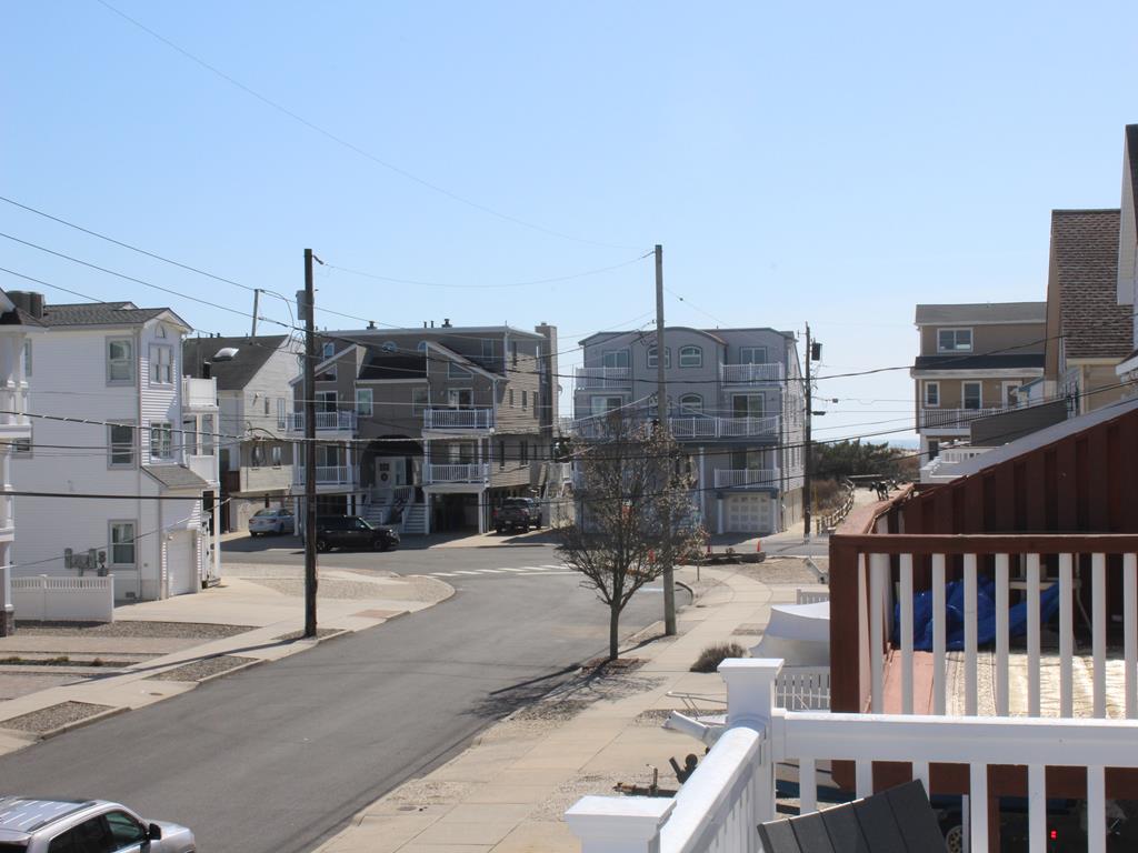 22 66th Street, East, Sea Isle City (Beach Block)