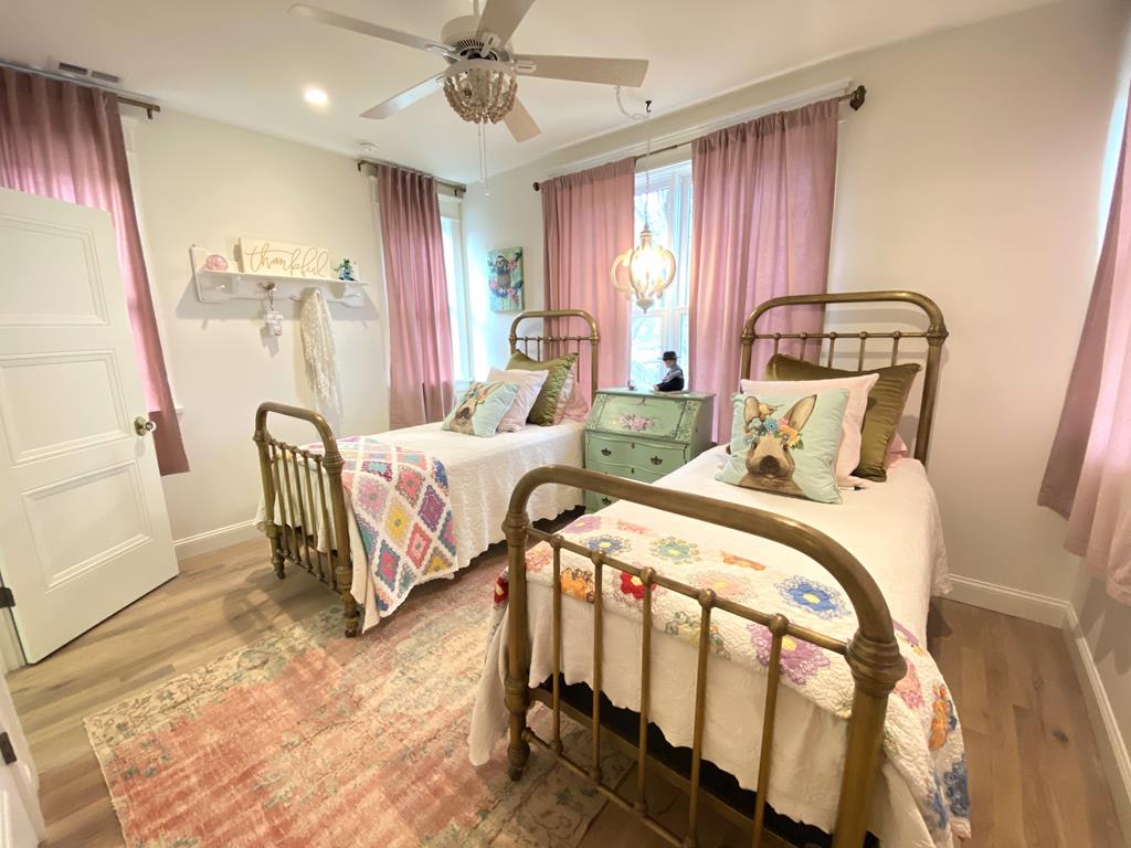 12 Pearls | Photo 19