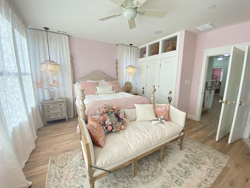 12 Pearls | Photo 22