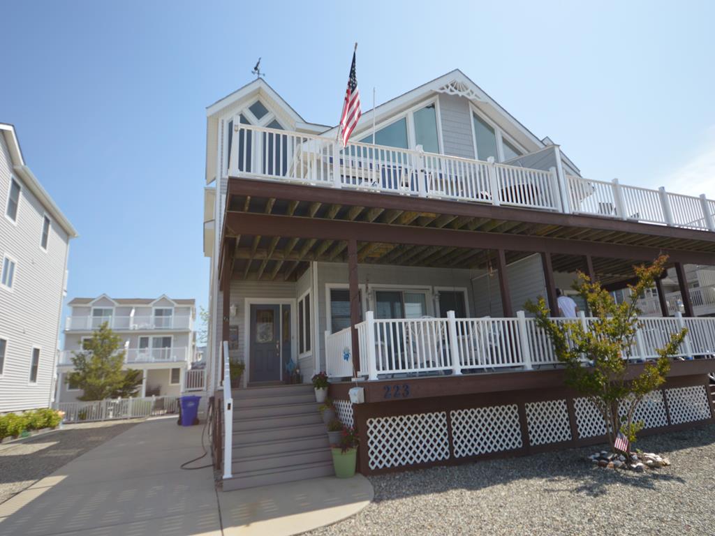 223 28th Street - Avalon