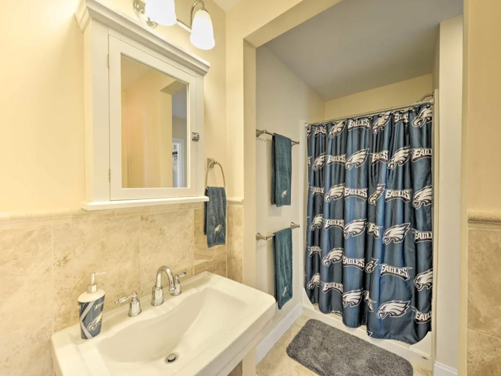 North Cape May Getaway w/ Private Deck & Hot Tub! | Photo 16