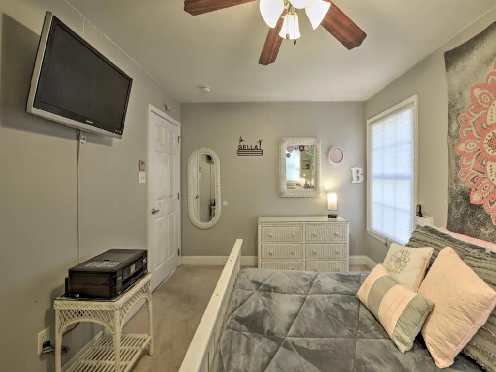 North Cape May Getaway w/ Private Deck & Hot Tub! | Photo 18