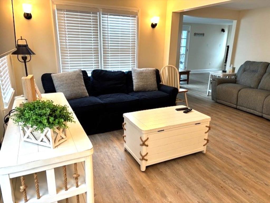 2302 Central Avenue, Ship Bottom (Bay Side)