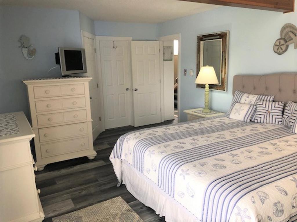 608 South Atlantic Avenue, Beach Haven (Ocean Side)