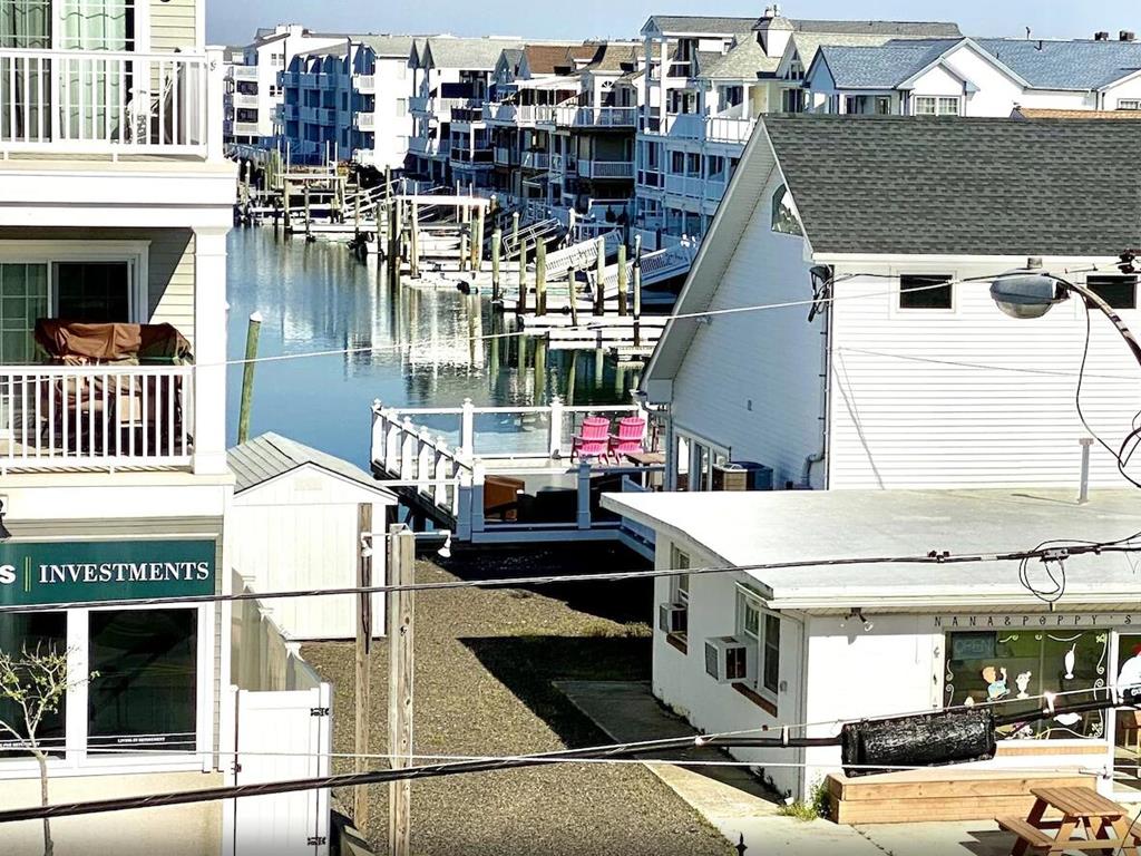 229 44th Street, Sea Isle City (Bay Side)